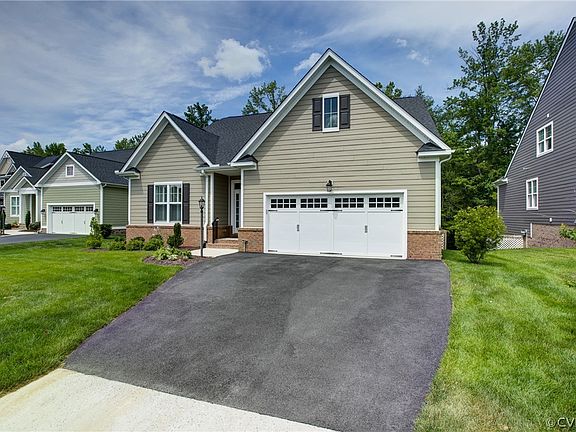 4th image of 7037 Benhall Circle Gln