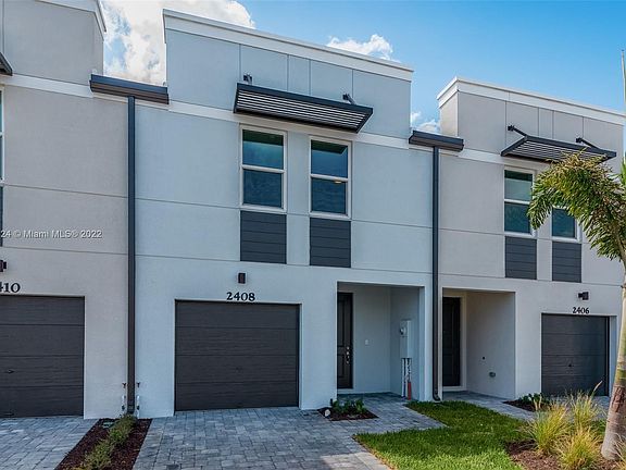 4th image of 2408 SE Tarvest Way #2408