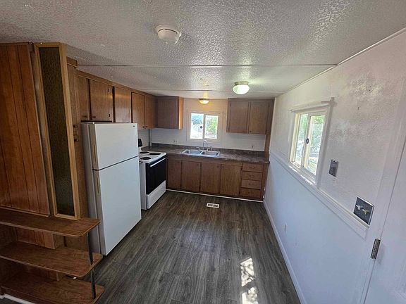 3rd image of 2022 S Highway 10 Floor Etc