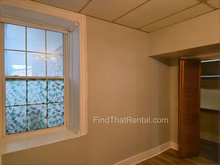 102 N Bedford St — Photo 40