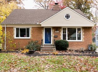 26626 Normandy Rd, Bay Village, OH 44140