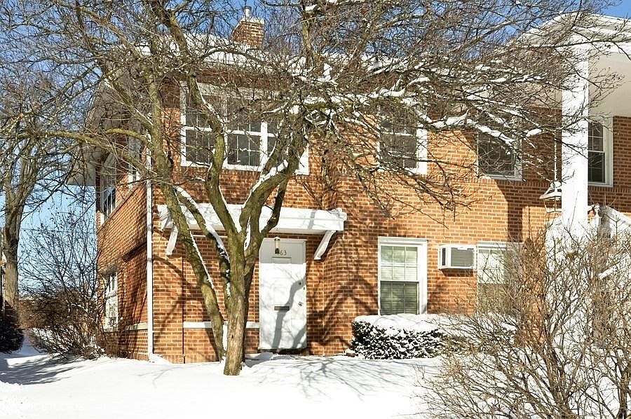 1st image of 463 Laurel Ave