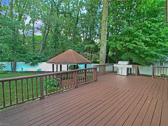5th image of 2235 Yerrick Cir