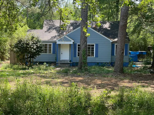 267 Woody Dr, Jackson, MS 39212