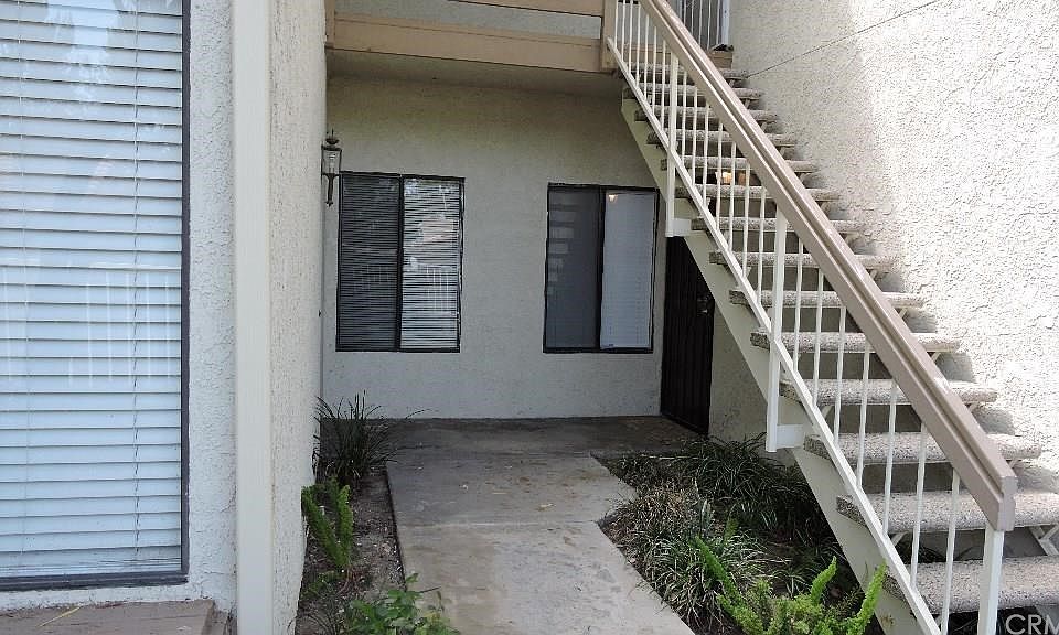 1st image of 22795 Lakeway Dr Unit 515