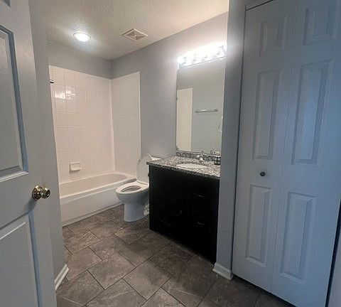 3rd image of 418 Stonegate Way
