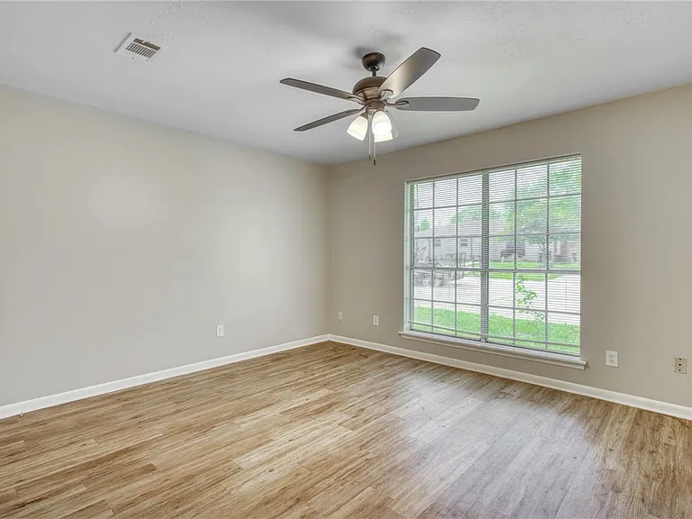 3911 Olive St #A — Photo 11