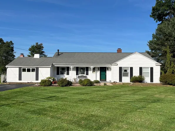 929 Leslie Rd, Meadville, PA 16335