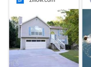 4343 Falcon Crest Dr, Flowery Branch, GA 30542