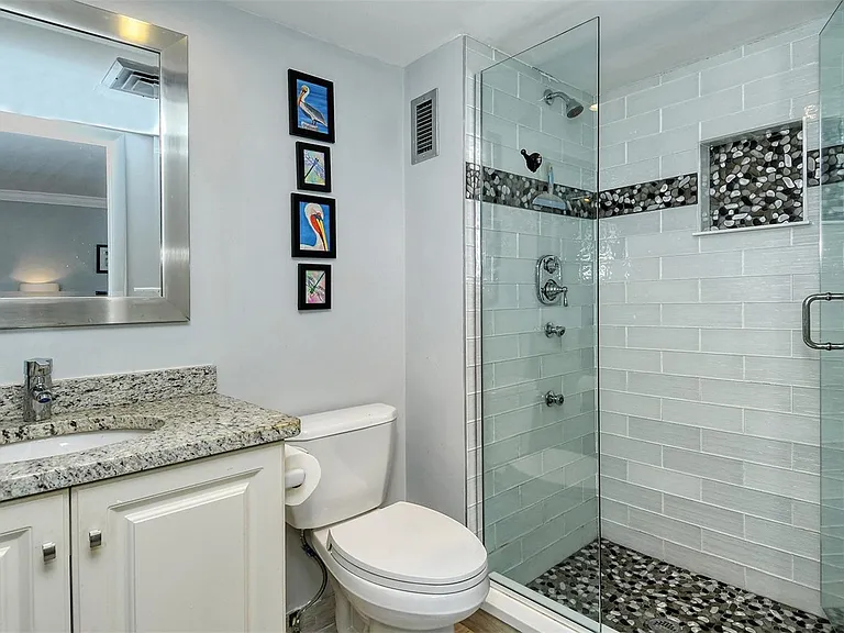 1215 S Portofino Dr #308 — Photo 9