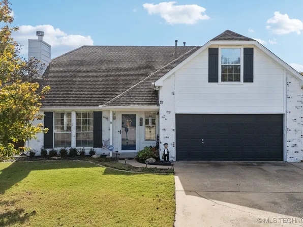 19302 Sycamore Cir, Catoosa, OK 74015