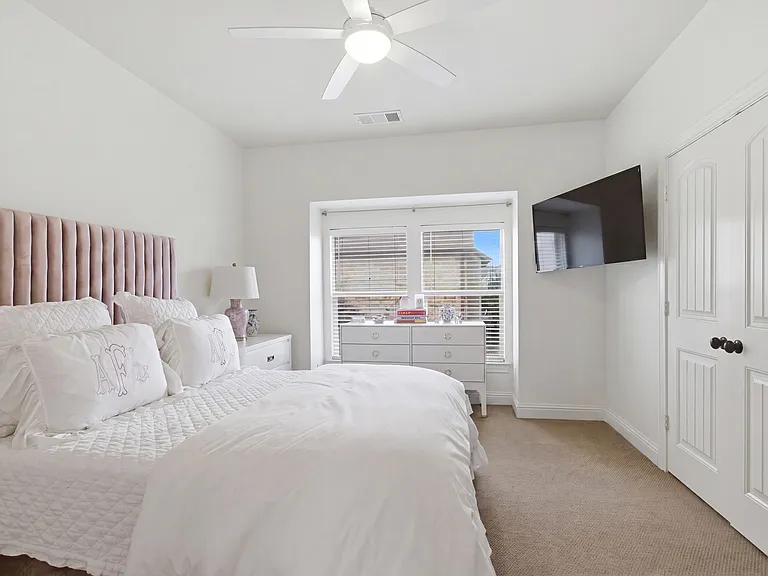 1715 Lewis Ct — Photo 25