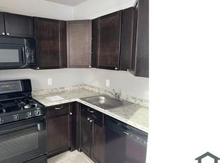 1130 Gleneagle Rd #1, Baltimore, MD 21239