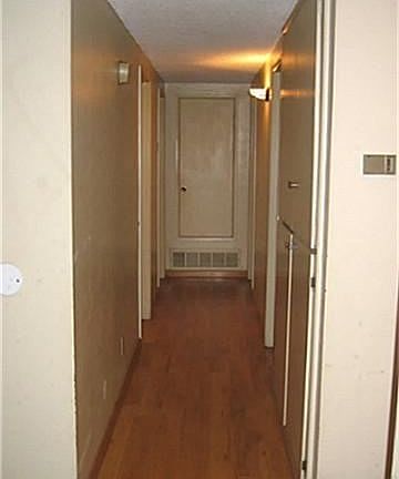 3rd image of 20404 Jersey Ave