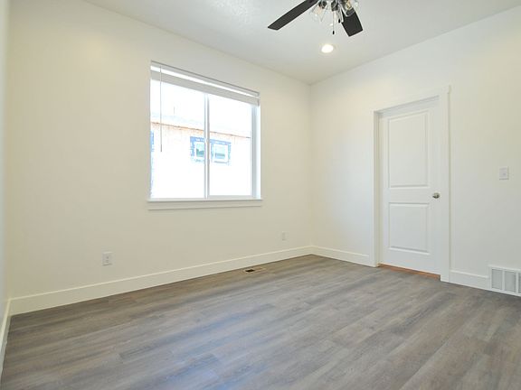 4th image of 200 W Rocket Rd S