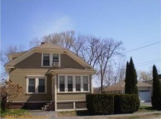 130 Riverside Dr, Auburn, ME 04210