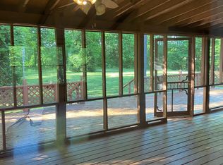 1228 Emerson Ln, Cross Plains, TN 37049