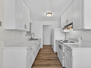 9942 Meteor Dr, Sacramento, CA 95827