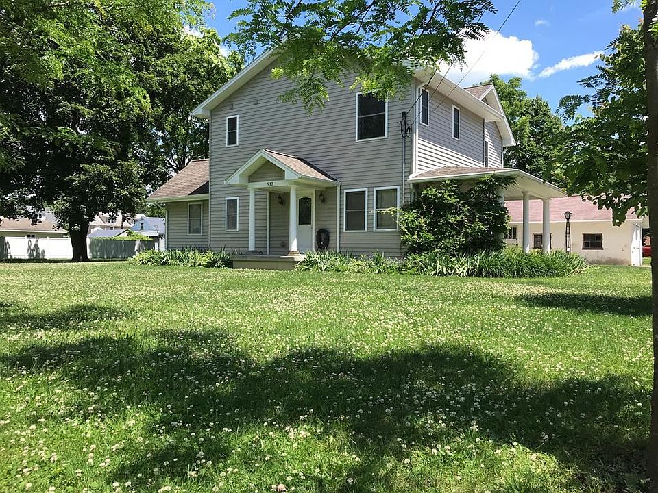 1st image of 913 Hulett St
