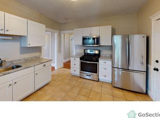 63 Draper St FLOOR 3, Dorchester, MA 02122