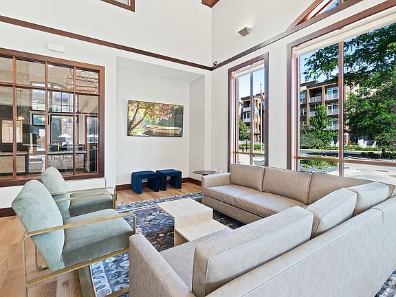 4th image of 2551 38th Ave NE #2-117