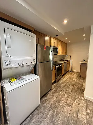 Rented by Bouklis Group | media 2