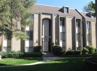 416 E Creekside Cir, Murray, UT 84107