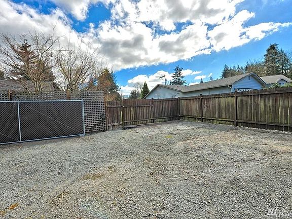 5th image of 8105 280th Pl NW