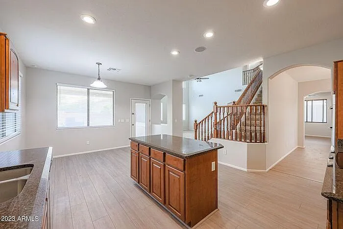 16205 W Gibson Ln — Photo 8