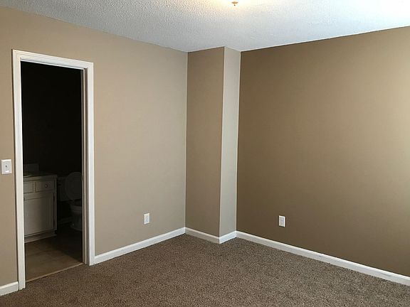 5th image of 6203 Blynn Dr APT 2H