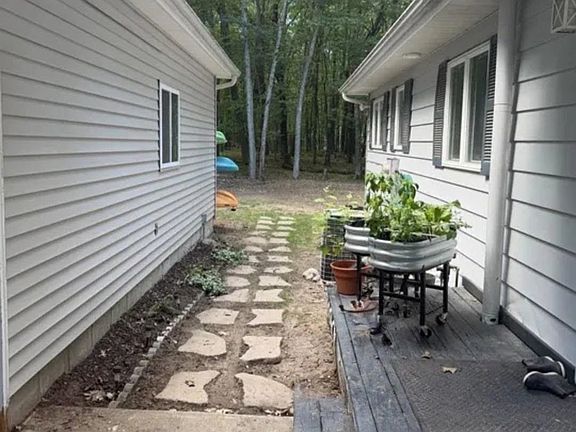 4th image of 4740 Oak Run
