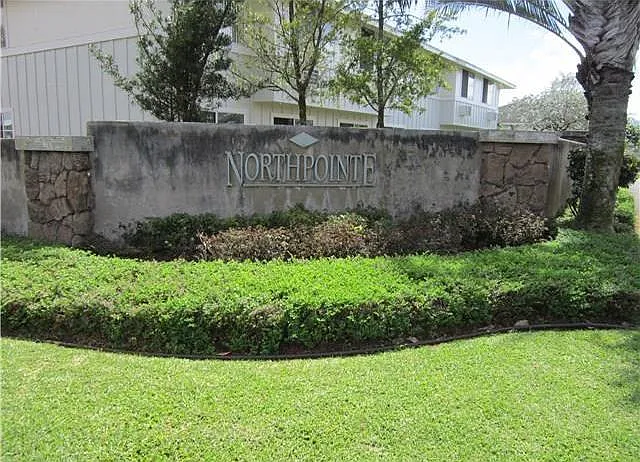 2 bed, 760 sqft, $2,700 — Photo 2