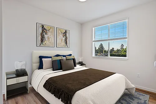 Pacific Valley Apartments Photo 1