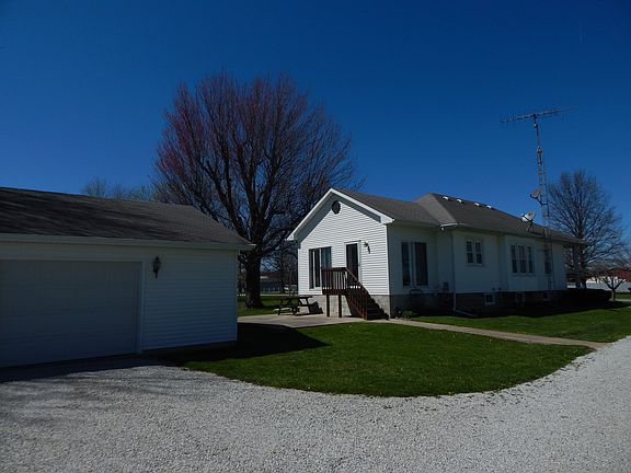 3rd image of 6110 E County Road 300 N