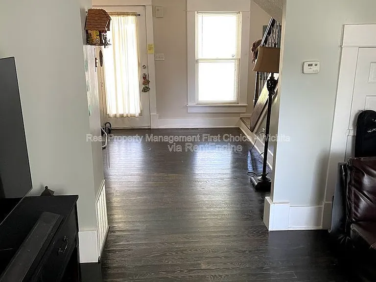 830 S Fern St — Photo 3