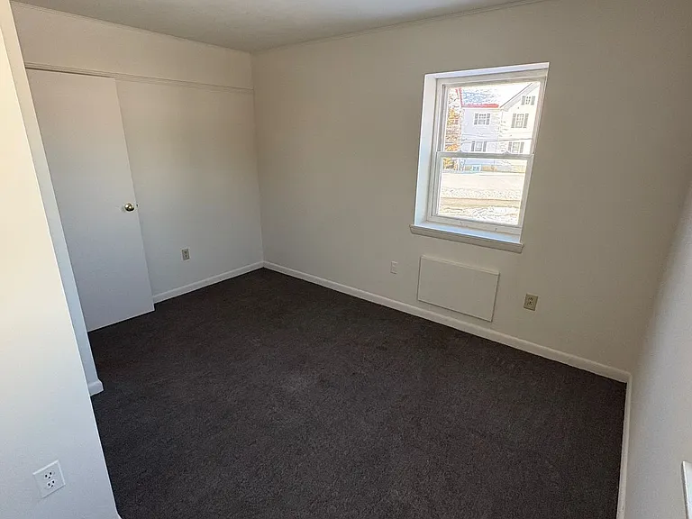 Charlotte Place Apartments — Photo 18