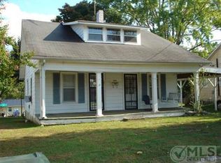 509 Church St, Dickson, TN 37055
