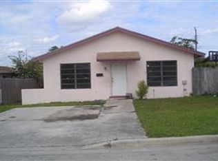 1148 W 31st St, Riviera Beach, FL 33404
