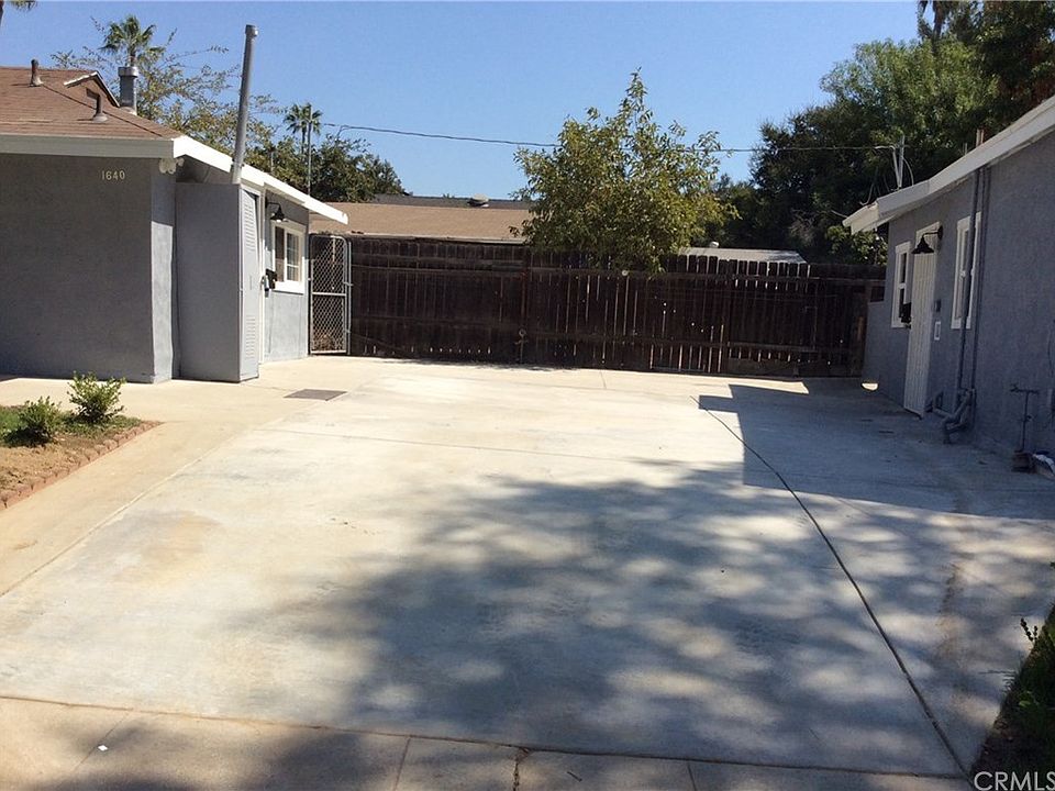 1st image of 1636 Mentone Ave
