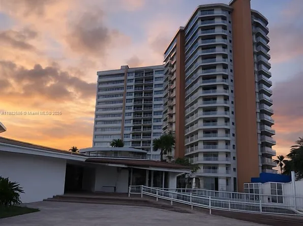 1351 NE Miami Gardens Dr APT 704E, Miami, FL 33179