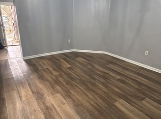 327 N 6th St APT 1, Reading, PA 19601