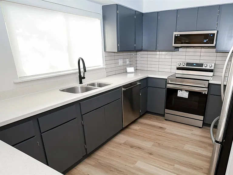 2302 W Settlers Way — Photo 23