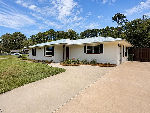 2nd image of 536 Shepard Dr