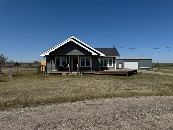 39030 W 4th St N, Cheney, KS 67025