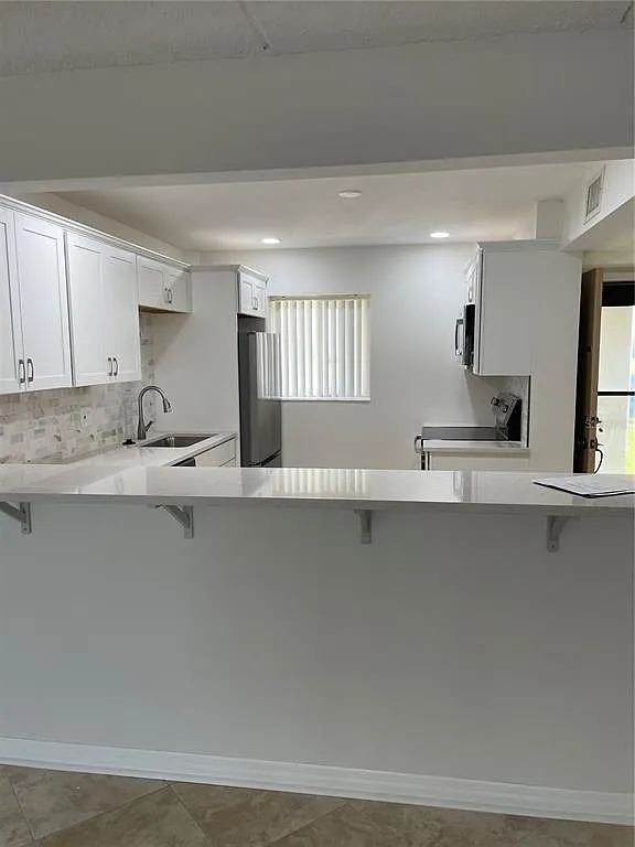 2 bed, 2.0 bath, 897 sqft, $3,500 — Photo 3