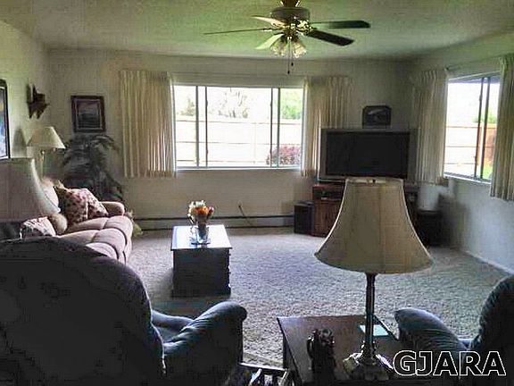 2nd image of 636 Avalon Dr