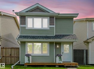 5421 22nd Ave NW, Edmonton, AB T6L 4V1