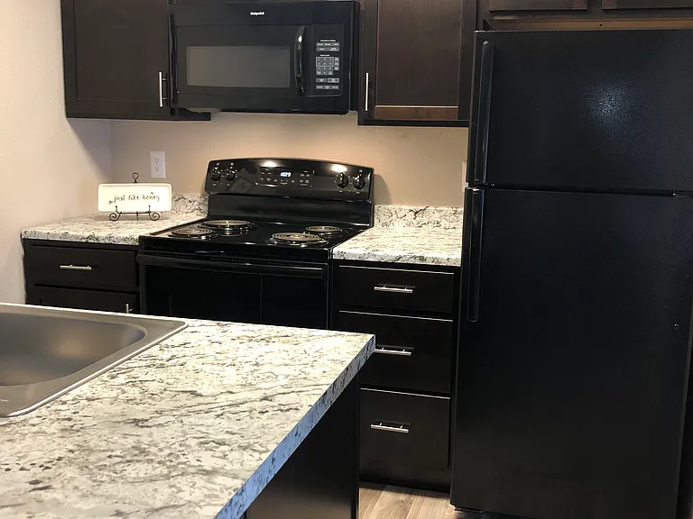 Brickstone at Woodlawn — Photo 6