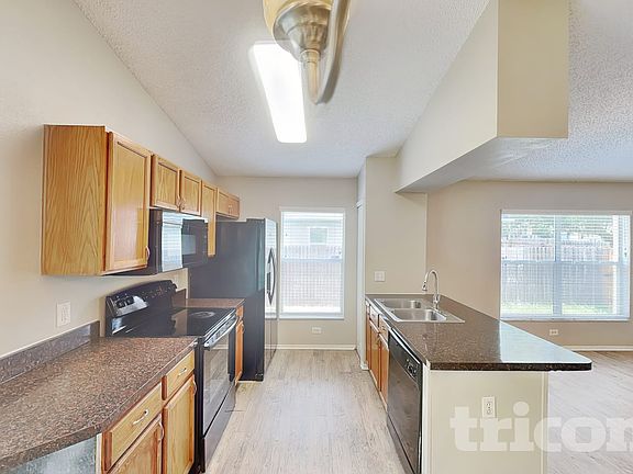 5th image of 1576 Palmstone Dr