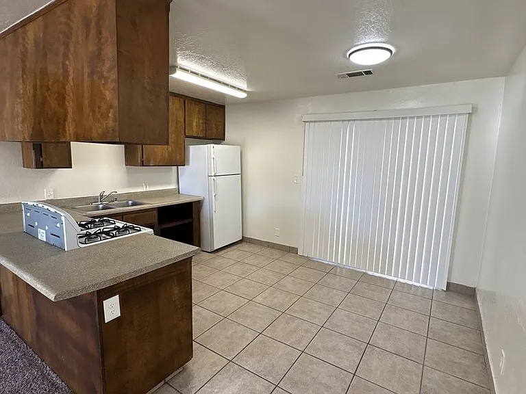 10670 Railroad Ave #10754 — Photo 4